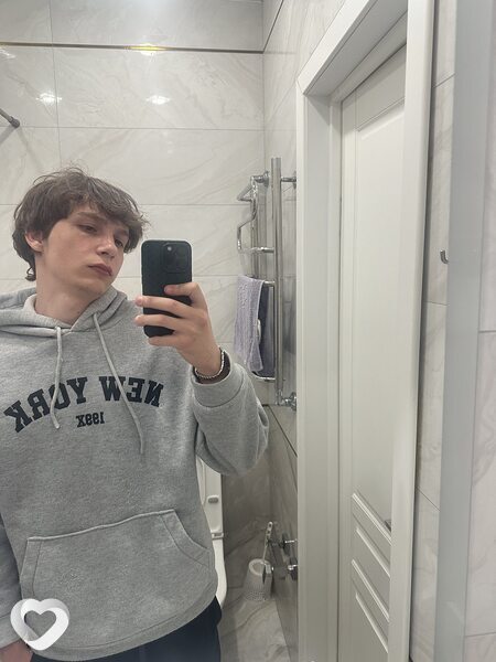 Владислав, 18, Астрахани — анкета №4385359