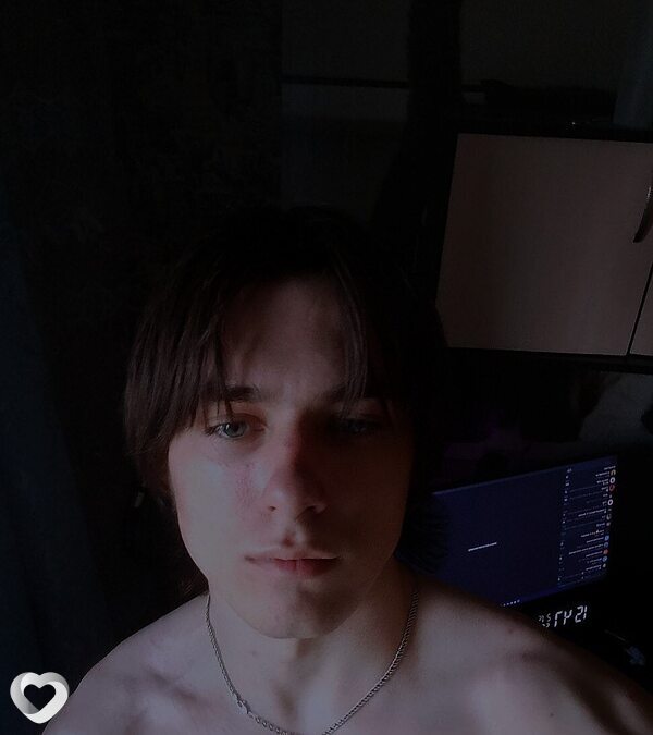 Андрей, 19, Новосибирске — анкета №4386032