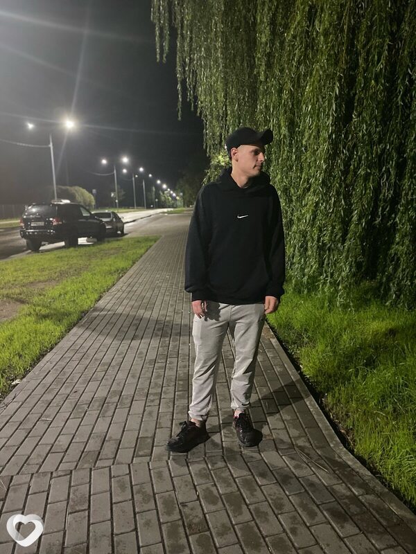 Иван, 28, Смоленске — анкета №4385938
