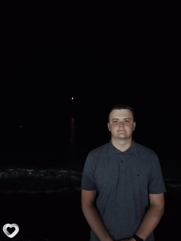 Михаил, 21, Новосибирске — анкета №4386003