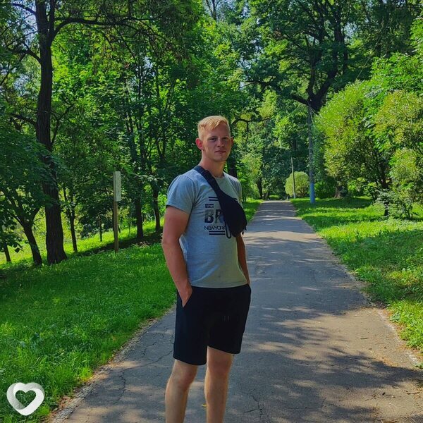 Артём, 26, Могилев — анкета №4386007