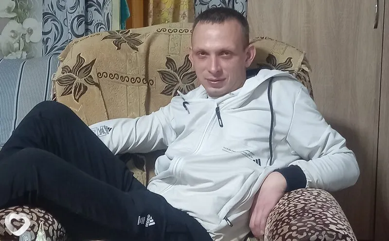 Дмитрий, 32, Новоалтайске — анкета №4386657