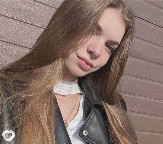 Анна, 21, Краснодаре — анкета №4386939