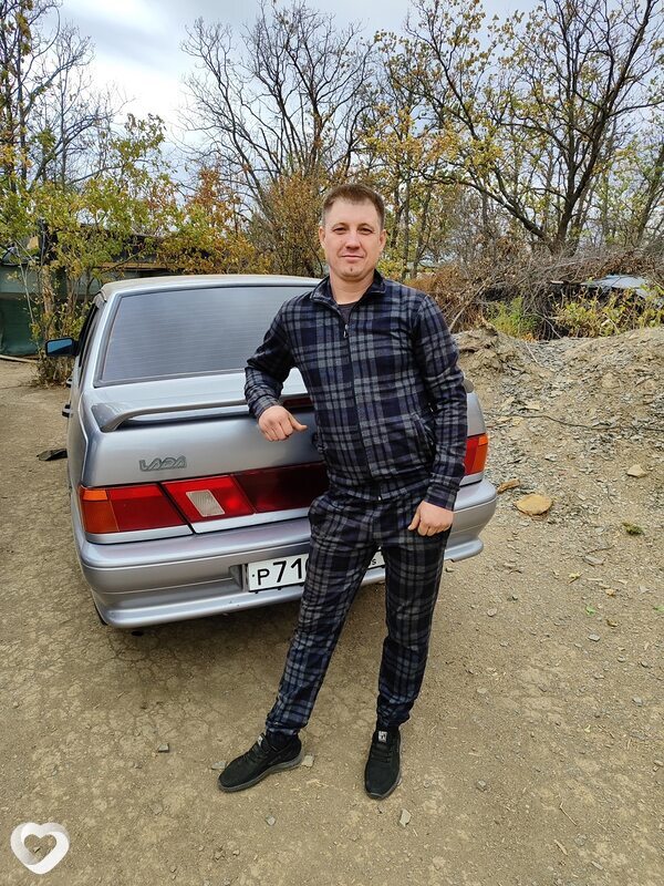 Максим, Шахтерск