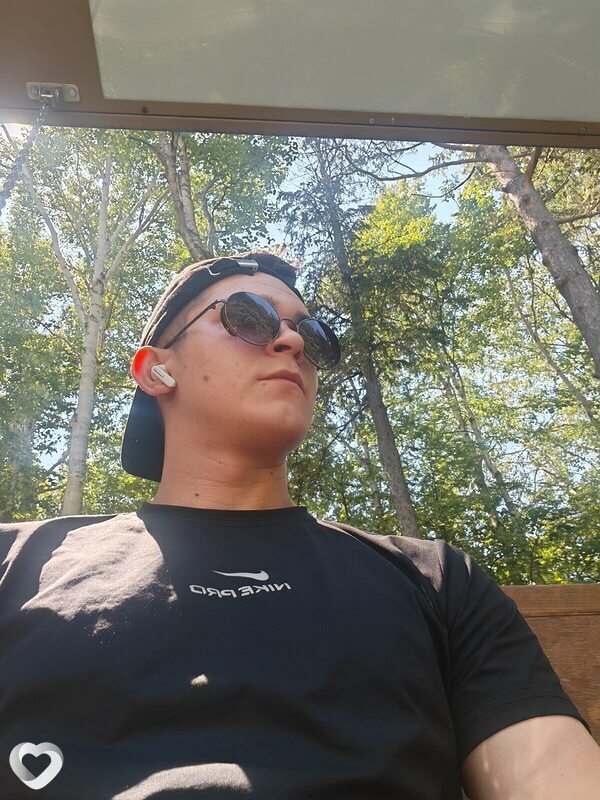 Михаил, 26, Южно-Сахалинске — анкета №4388089