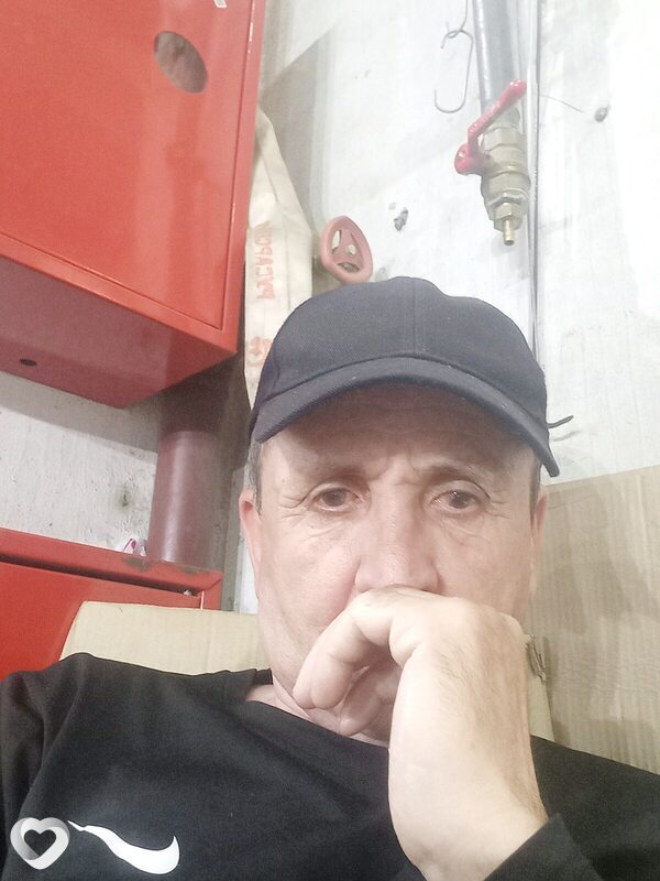Абдугани, Бор