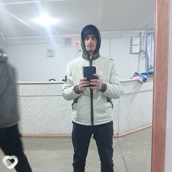 Максим, 32, Рудном — анкета №4388777