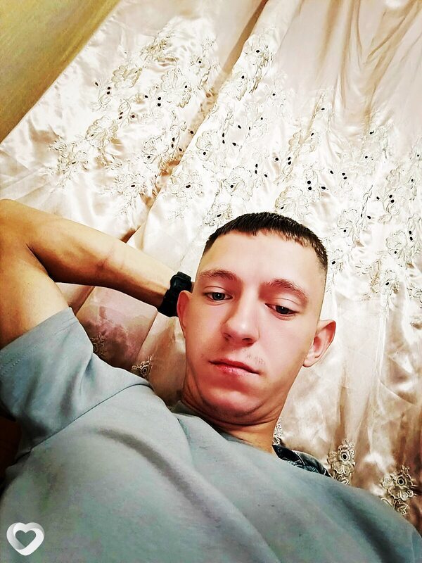 Сергей, 27, Новомосковске — анкета №4388890