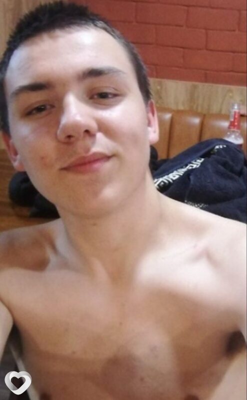 Дмитрий, 19, Челябинске — анкета №4389154