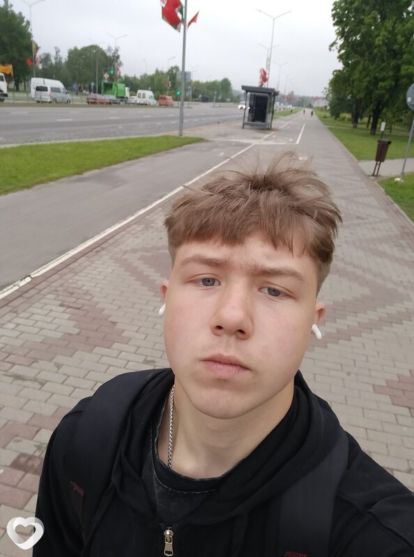 Roman, 18, Борисове — анкета №4390254
