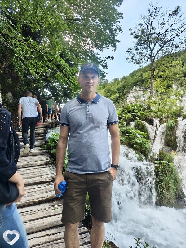 Ciprian, Bacău