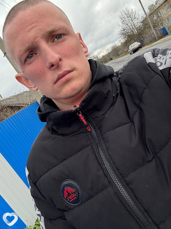 Дмитрий, 20, Мозыре — анкета №4390711