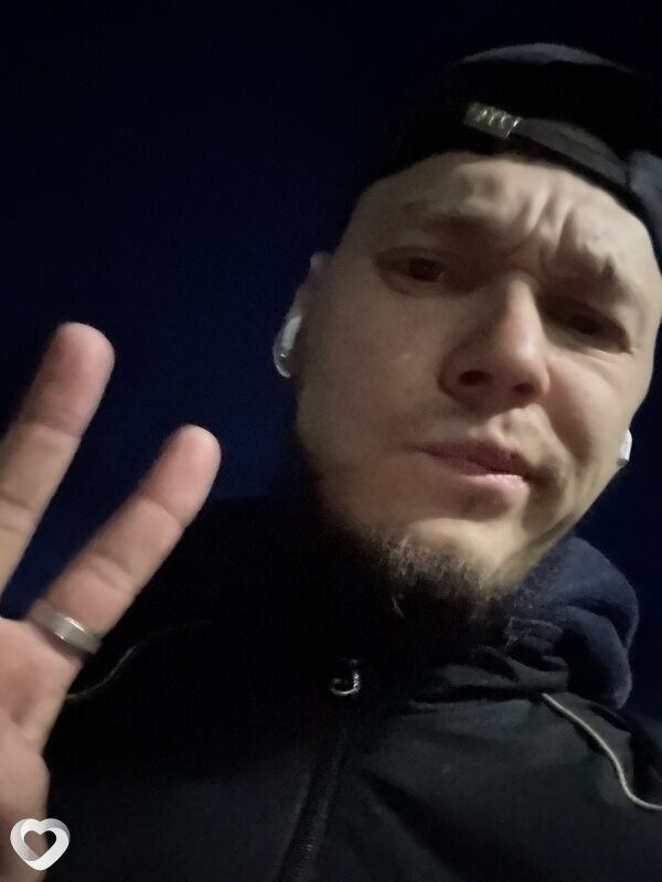 Максим, 26, Глазове — анкета №4390720