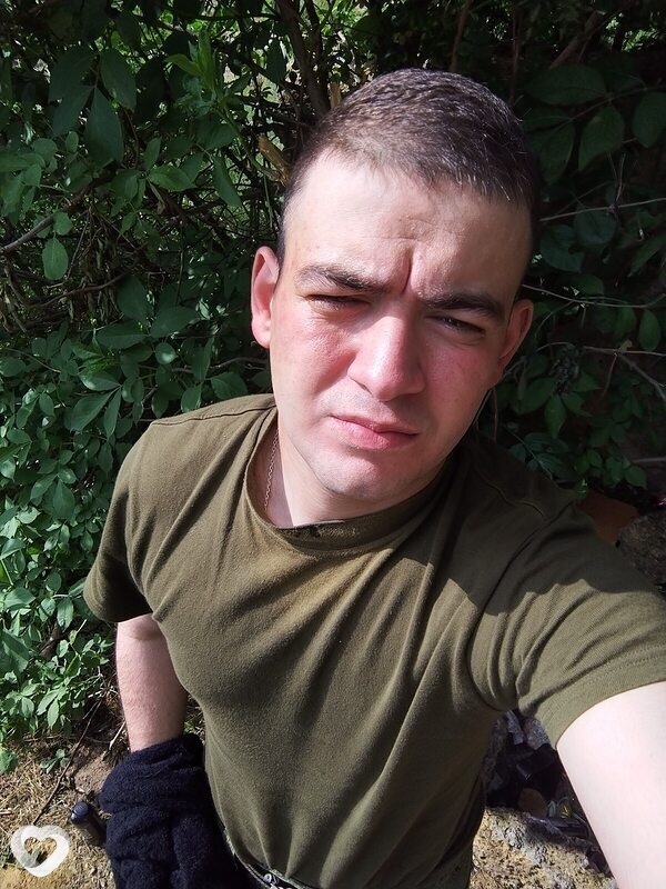 Артем, 22, Самаре — анкета №4391122
