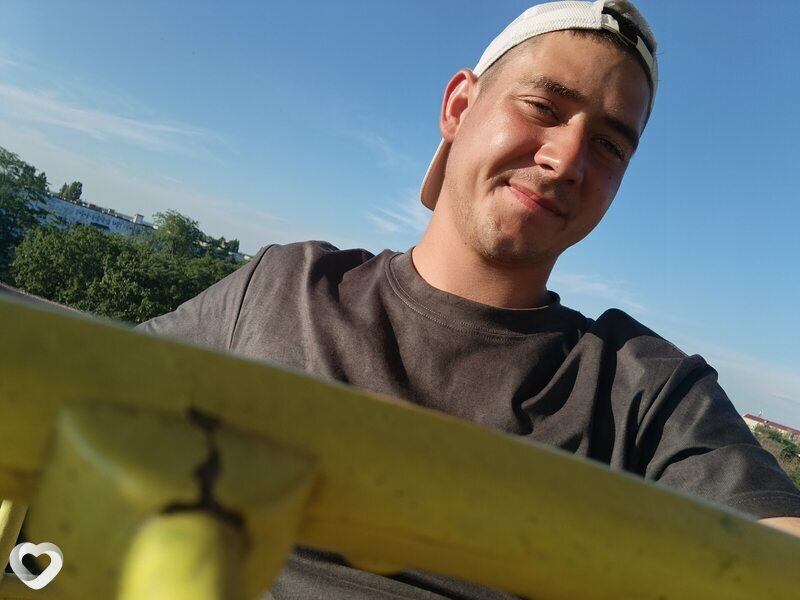 Дима, 23, Ейске — анкета №4392134