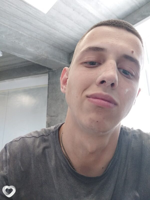 Артём, 25, Челябинске — анкета №4392508