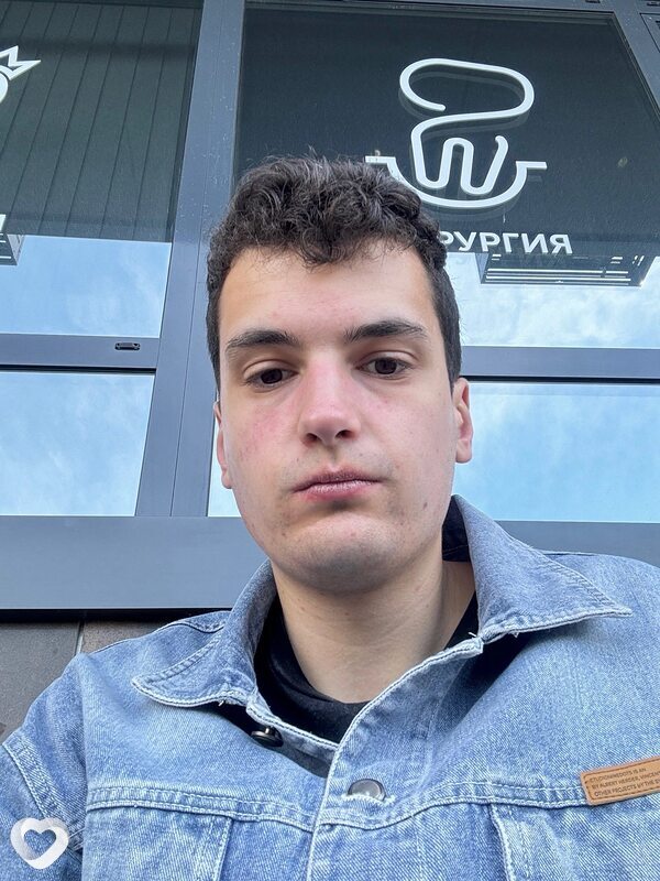 Лёша, 22, Краснодаре — анкета №4392638