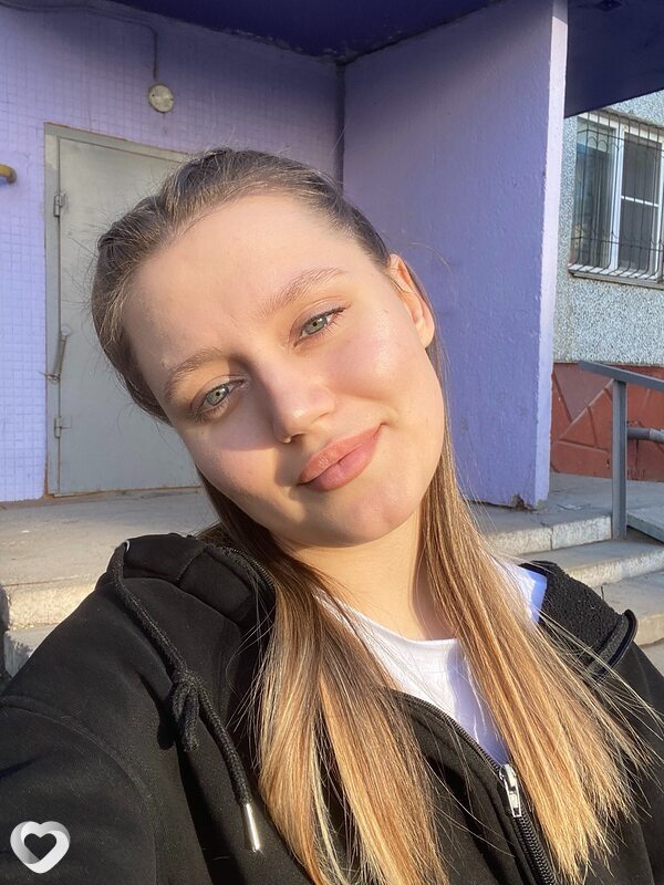 Виктория, 21, Омске — анкета №4393473