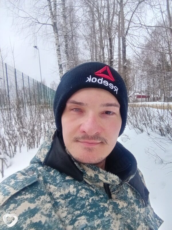 Евгений, 28, Сыктывкаре — анкета №4393418