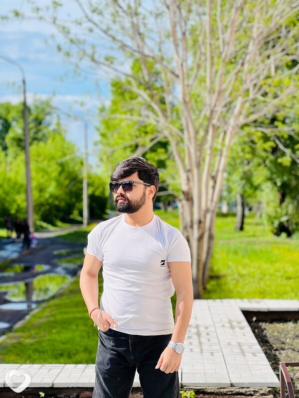 Manish Mathur, 25, Кемерове — анкета №4393656