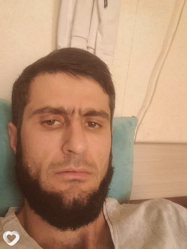 Абдуло, 31, Горно-Алтайске — анкета №4395947
