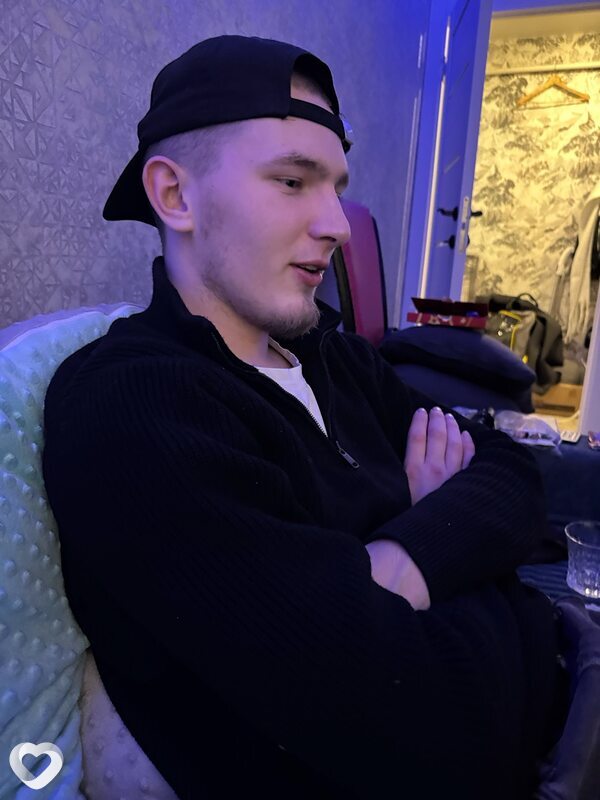 Анатолий, 25, Мытищах — анкета №4395741