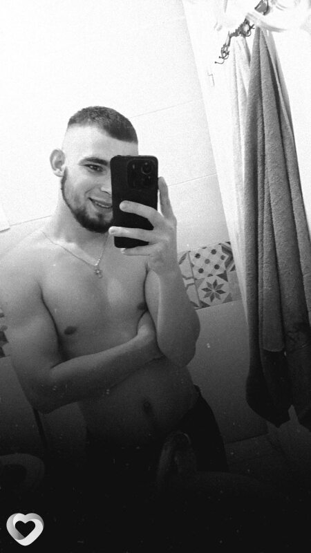 Артём, 27, Москве — анкета №4396101