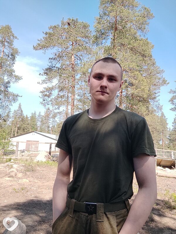 Кирилл, 20, Архангельске — анкета №4396794