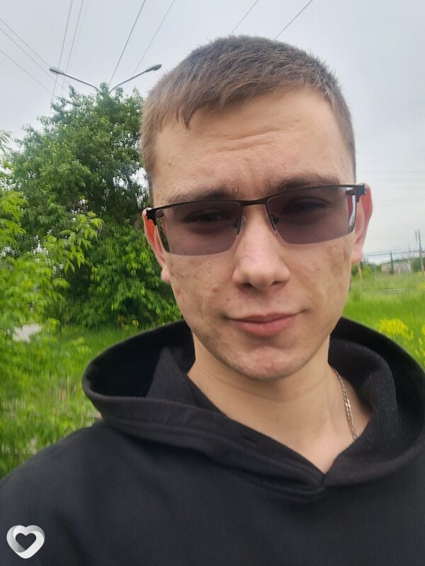 Дмитрий, 20, Челябинске — анкета №4396305