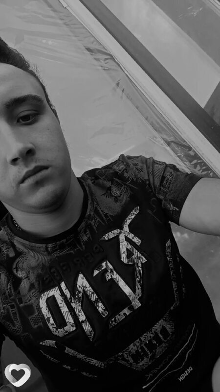 Артем, 21, Киеве — анкета №4397311