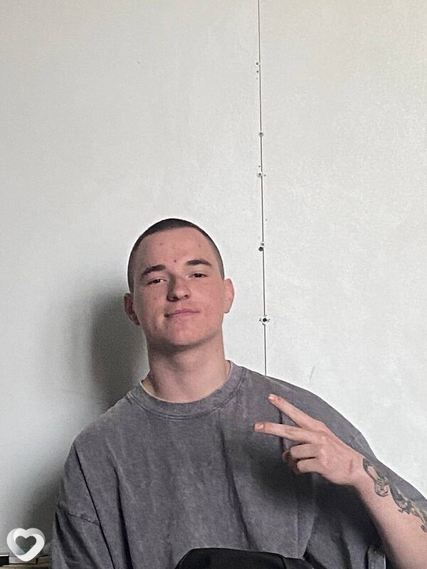 Максим, 20, Красноярске — анкета №4397554