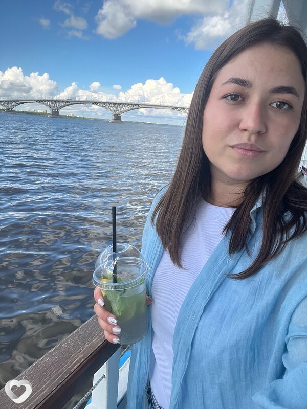 Анна, 27, Саратове — анкета №4397958