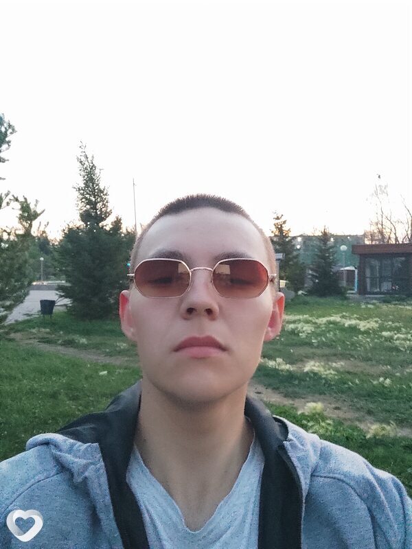 Влад, Аксу