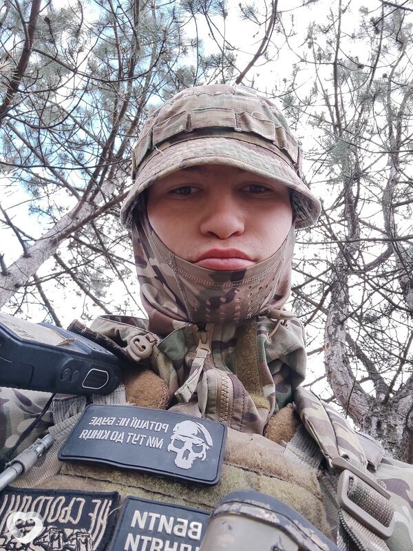 Влад, 23, Харькове — анкета №4398330