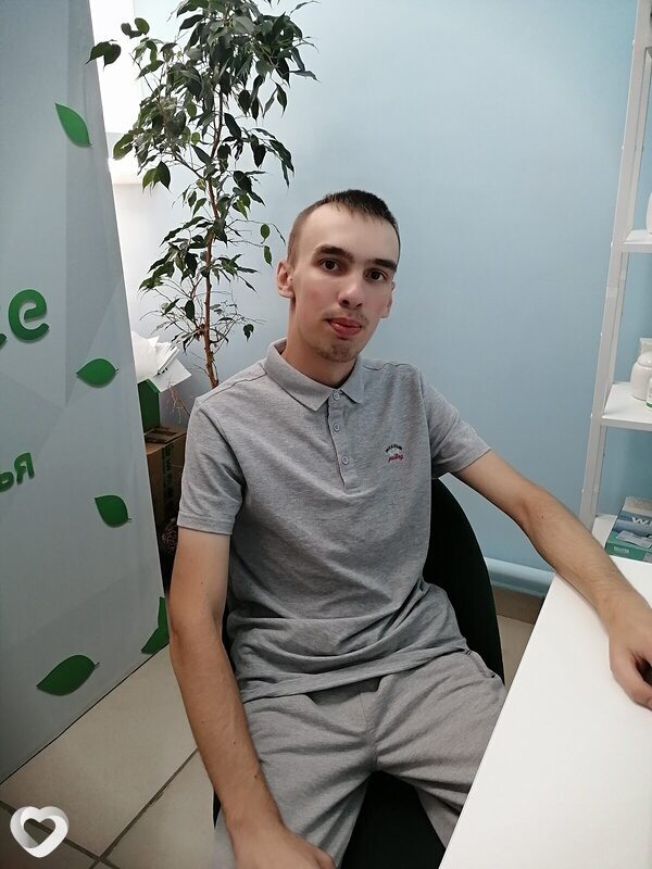 Viktor, 20, Барнауле — анкета №4398728
