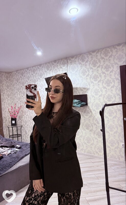 Виктория, 20, Екатеринбурге — анкета №4399171