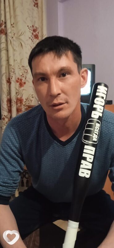 Игорь, 37, Усолье-Сибирское — анкета №4398985