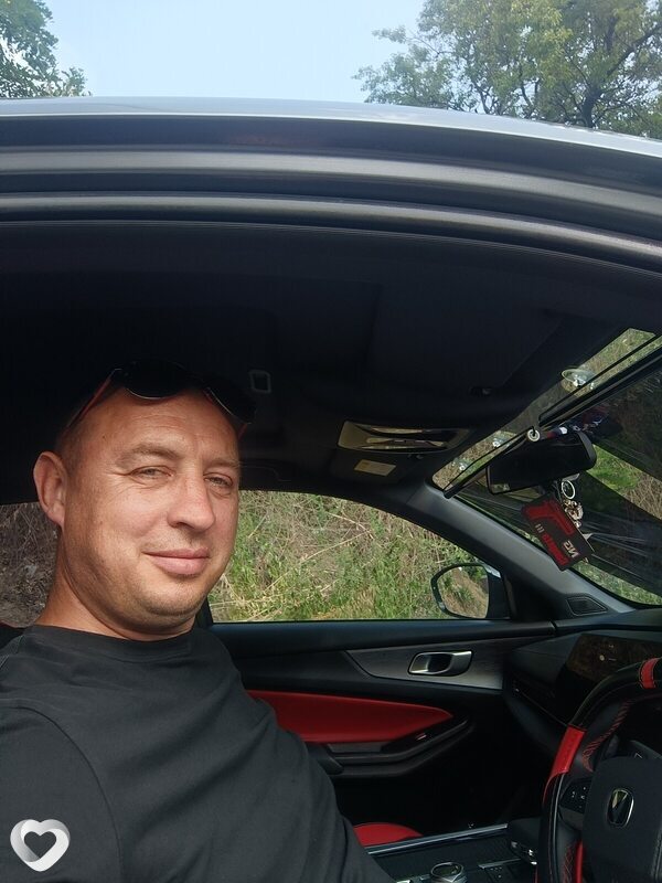 Анатолий, 42, Луганске — анкета №4399214