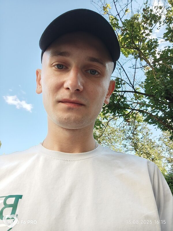 Николай, 23, Брянске — анкета №4399496