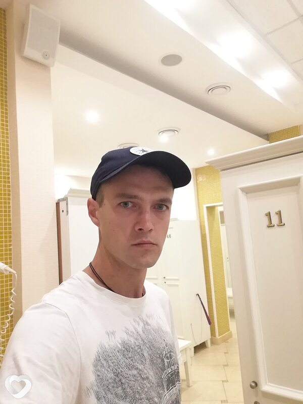 Кирилл, 34, Ялте — анкета №4399659