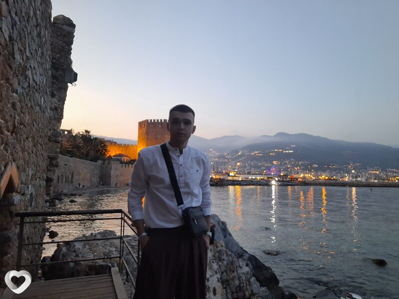 Захар, 21, Казани — анкета №4400792