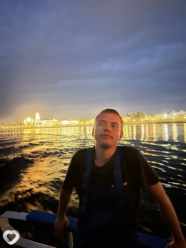 Александр, 19, Химках — анкета №4400944
