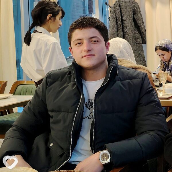 Саша, 22, Новосибирске — анкета №4401053