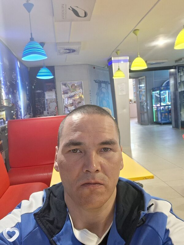 Владимир, 37, Якутске — анкета №4401316