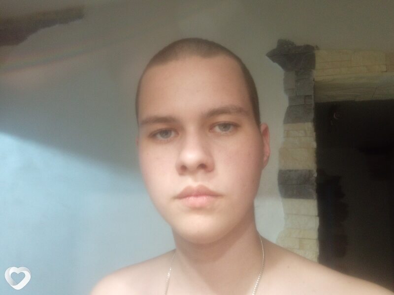 Антон, 18, Минске — анкета №4401508