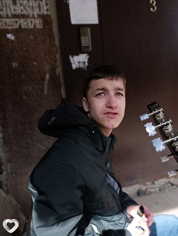 Денис, 27, Луганске — анкета №4401882