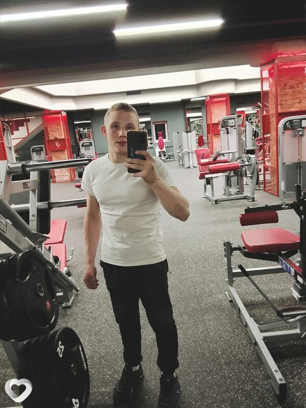Алексей, 23, Томске — анкета №4402647