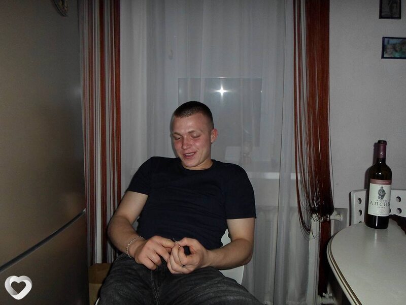 Максим, 26, Омске — анкета №4403501