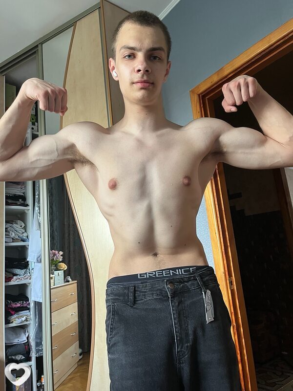 Сергей, 18, Гродно — анкета №4404282
