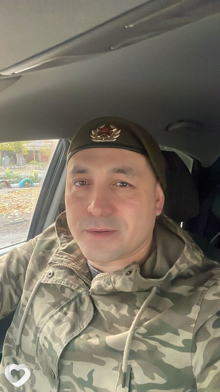 Александр, 26, Бийске — анкета №4404713